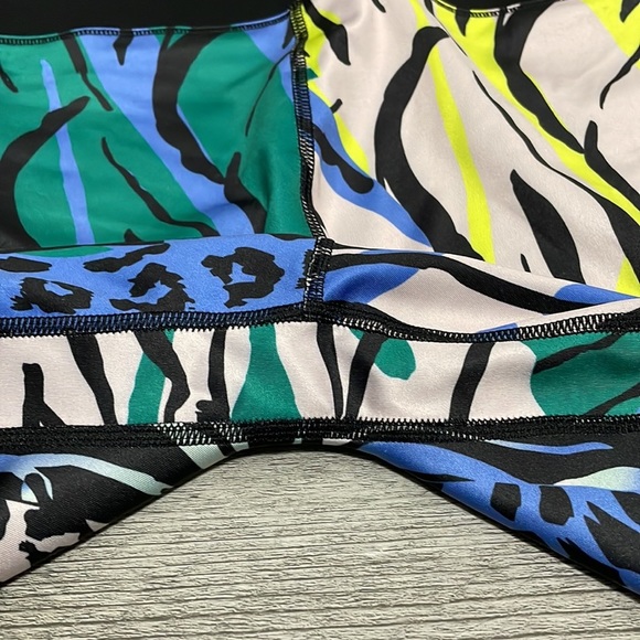 Noli Yoga Panthera Leggings medium - Picture 7 of 7